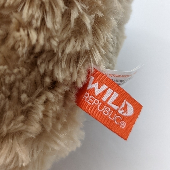 WILD Republic tan baby lion plush 11” - Picture 7 of 7